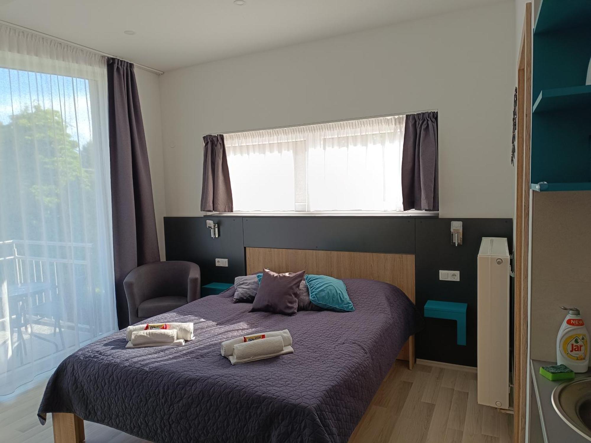 Ujhely Apartmanhaz Шиофок Экстерьер фото