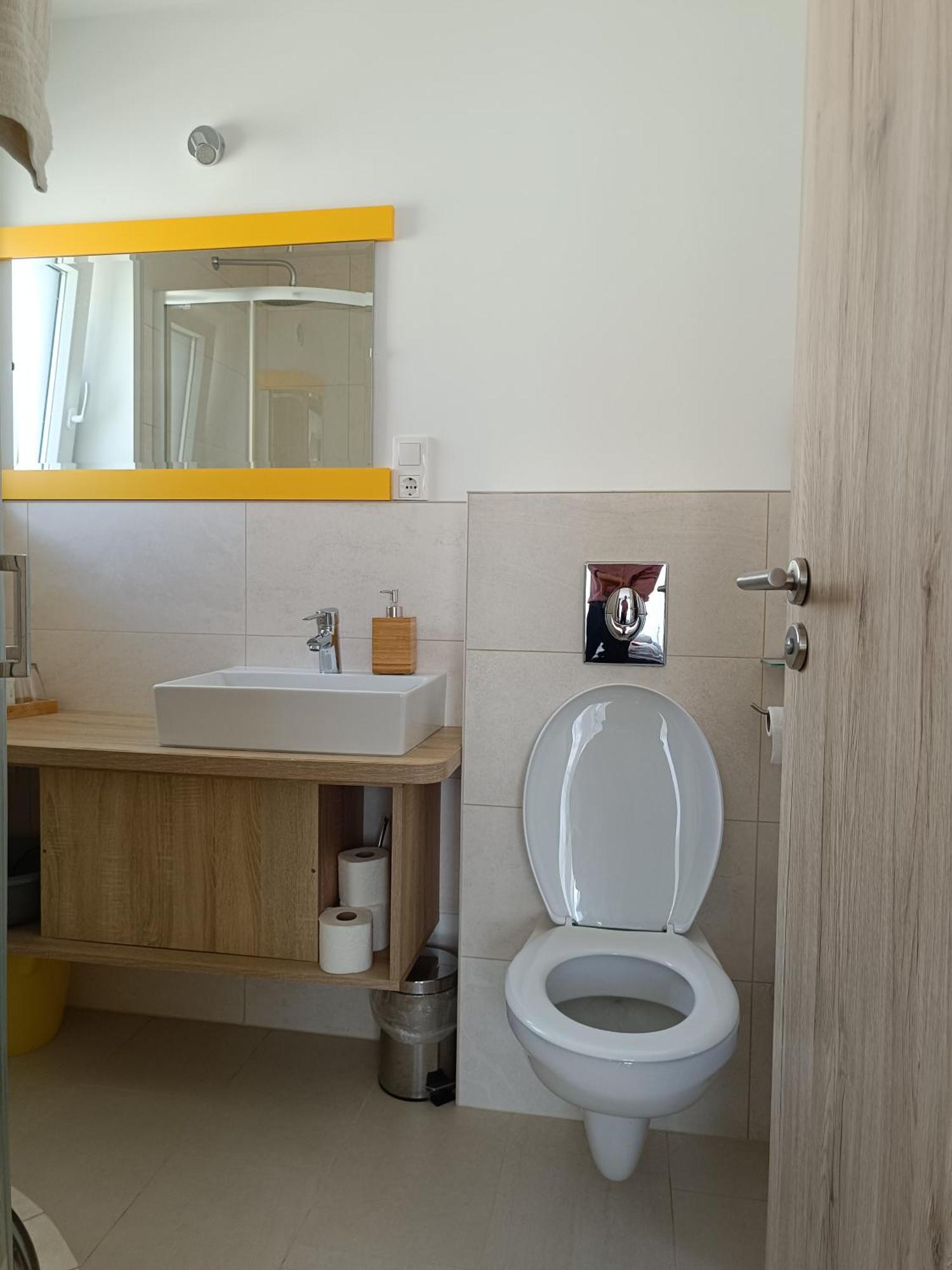 Ujhely Apartmanhaz Шиофок Экстерьер фото
