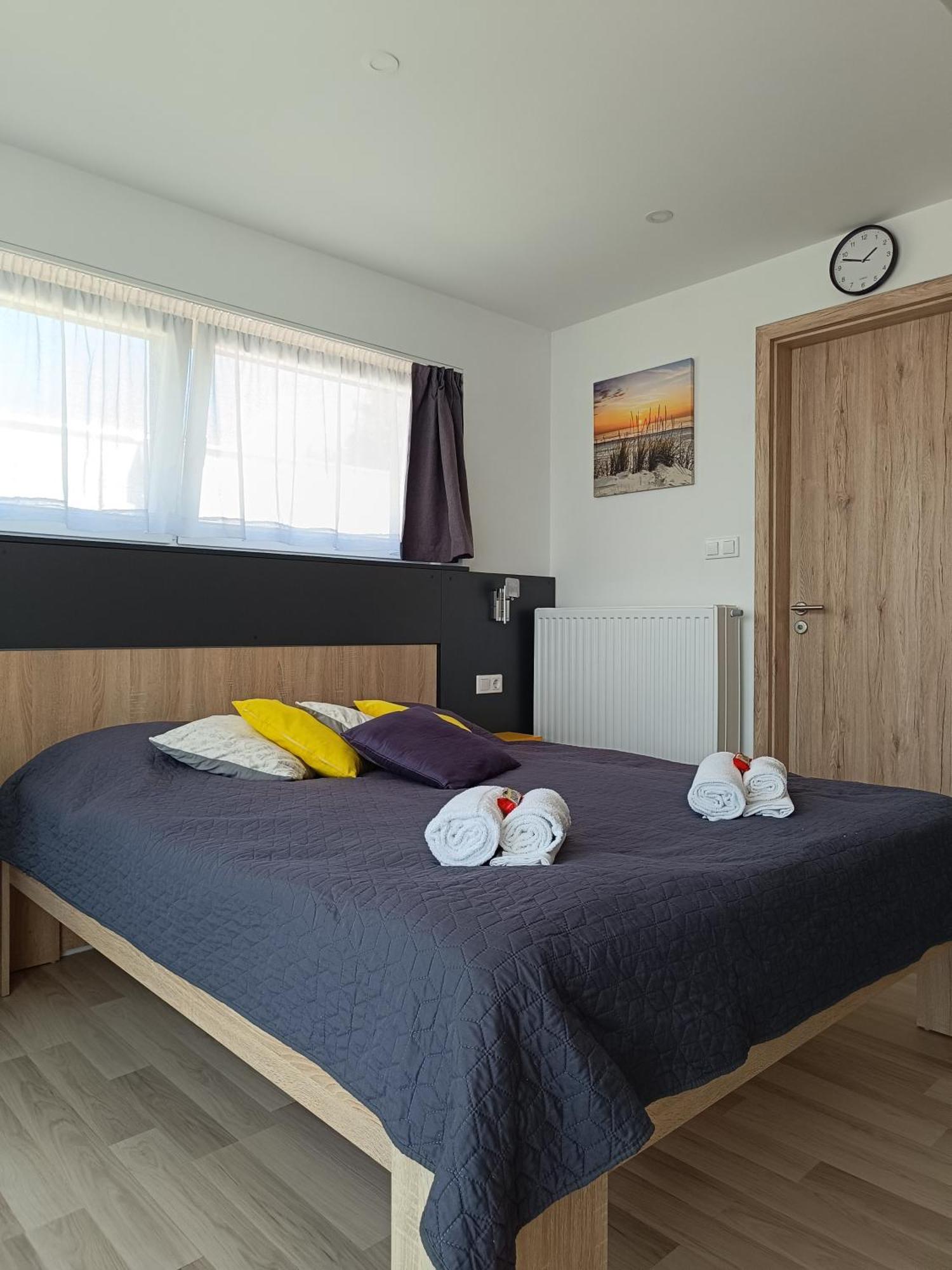 Ujhely Apartmanhaz Шиофок Экстерьер фото