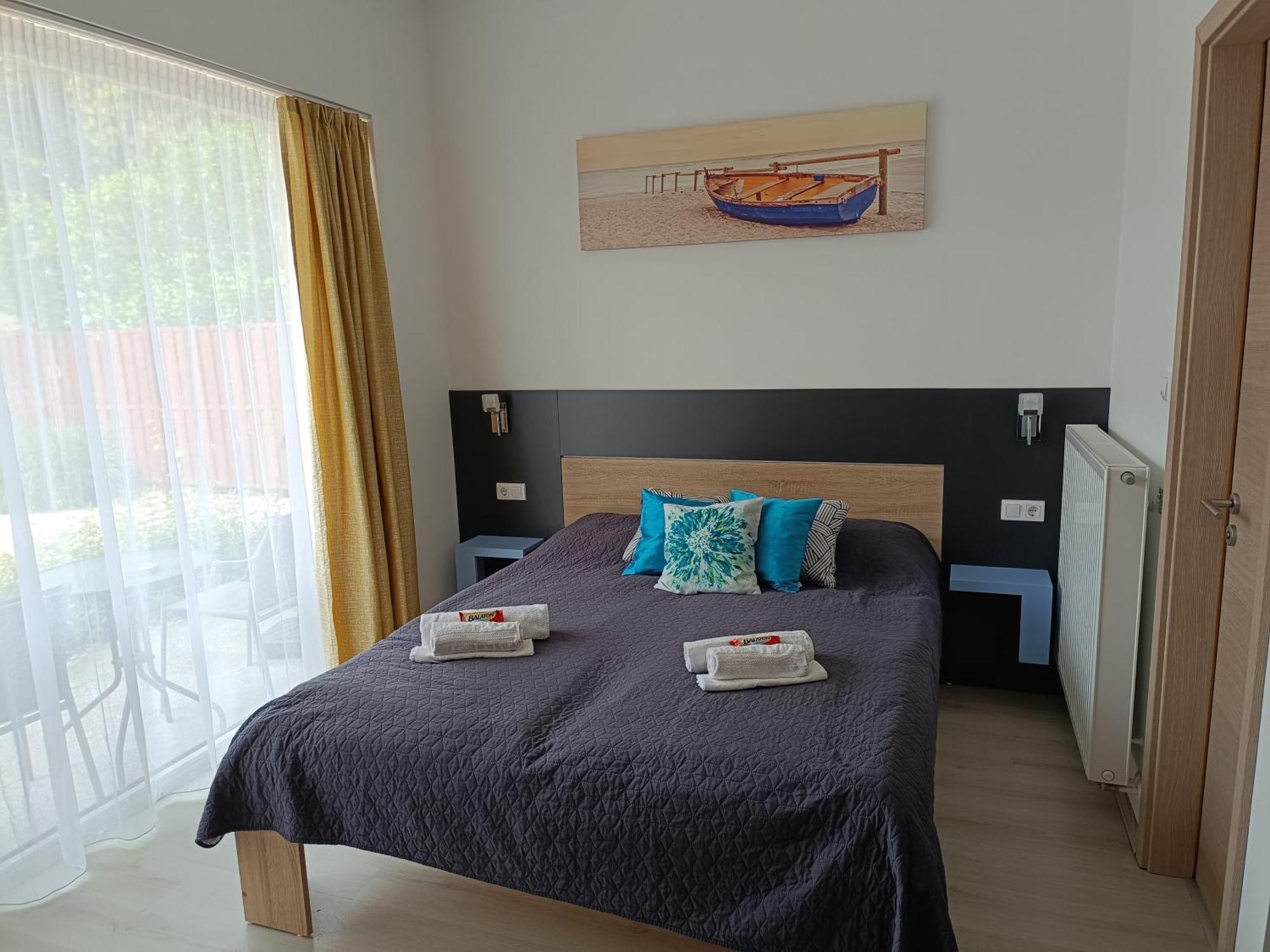 Ujhely Apartmanhaz Шиофок Экстерьер фото